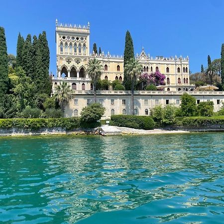 Apartament Casa Della Regina Sirmione Zewnętrze zdjęcie
