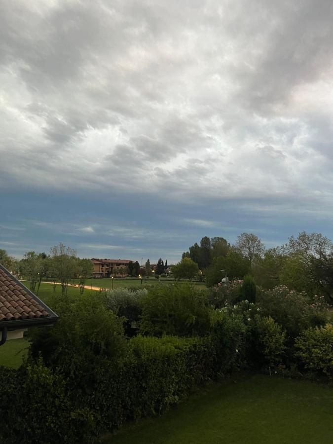 Apartament Casa Della Regina Sirmione Zewnętrze zdjęcie
