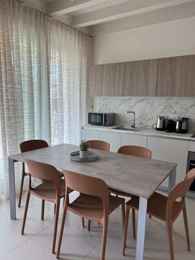 Apartament Casa Della Regina Sirmione Zewnętrze zdjęcie