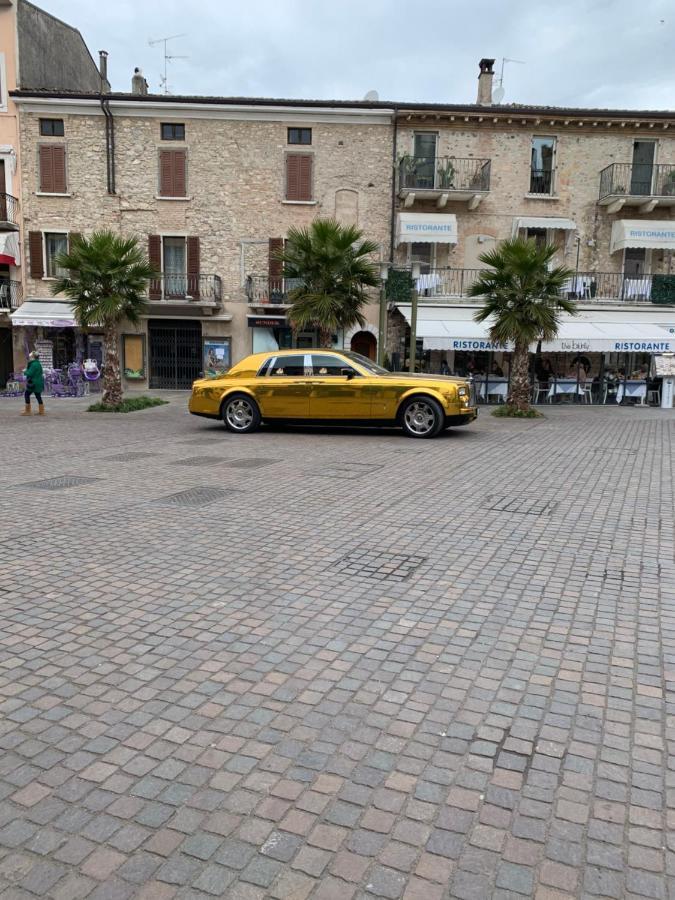 Apartament Casa Della Regina Sirmione Zewnętrze zdjęcie