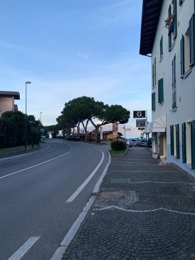 Apartament Casa Della Regina Sirmione Zewnętrze zdjęcie