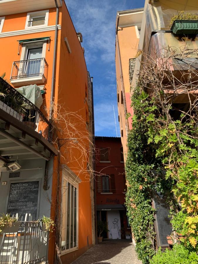 Apartament Casa Della Regina Sirmione Zewnętrze zdjęcie